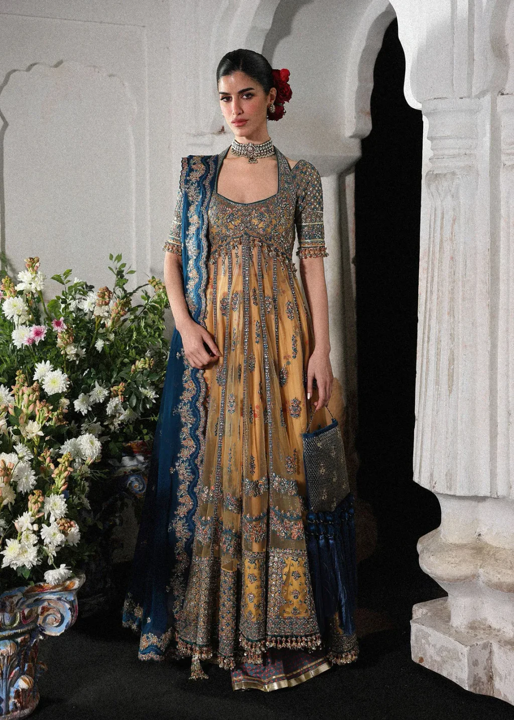Hussain Rehar – Man Jogi formal, full front view